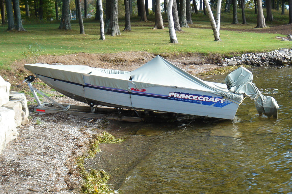 R&J Machine Aluminum Roller Ramp System with Princecraft boat