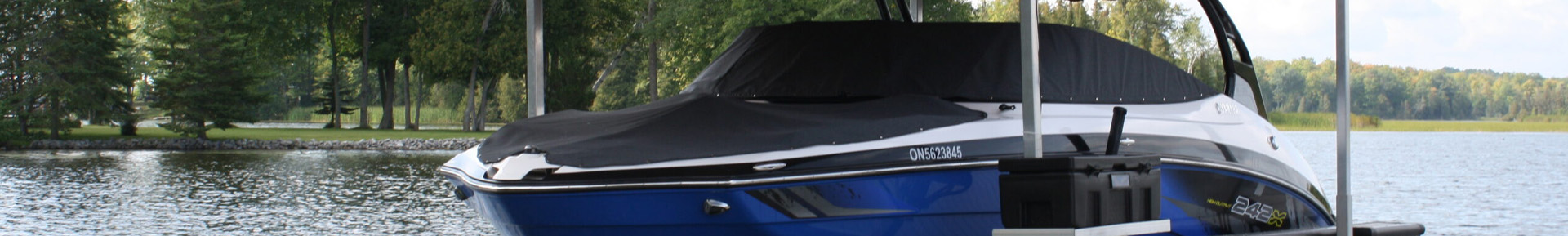 banner of boat under canopy