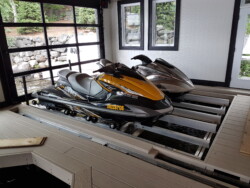 Hidden Beam Wet Slip Lift