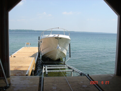 Lift up marine railway with cement in nose cone