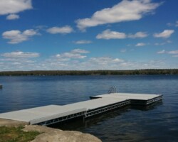 Lift up dock with platform