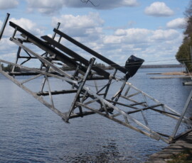Cantilever Boat Lift with Cantilever Winter attachment