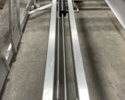 Stainless Steel Cylinder Rods stainless ร Stainless Steel Cylinder Rods in display room